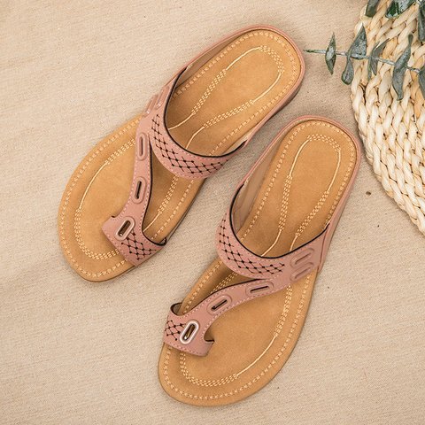 Hollow Out Flat Heel Flip Flop