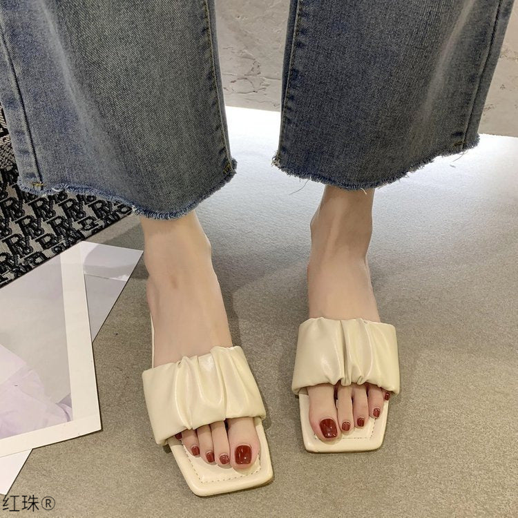 One-Line Flat Sandals