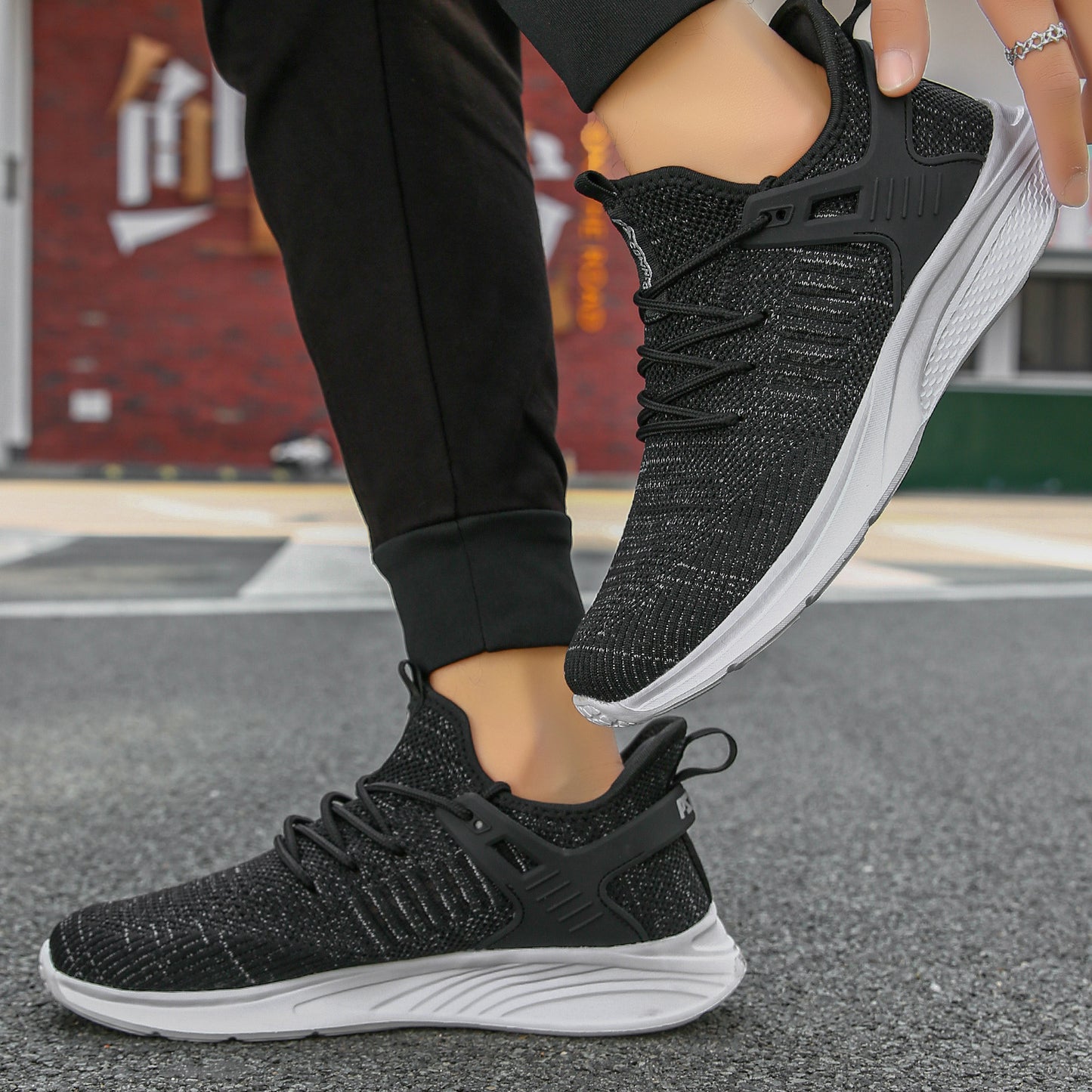 Leisure Flyknit Mesh Shoes