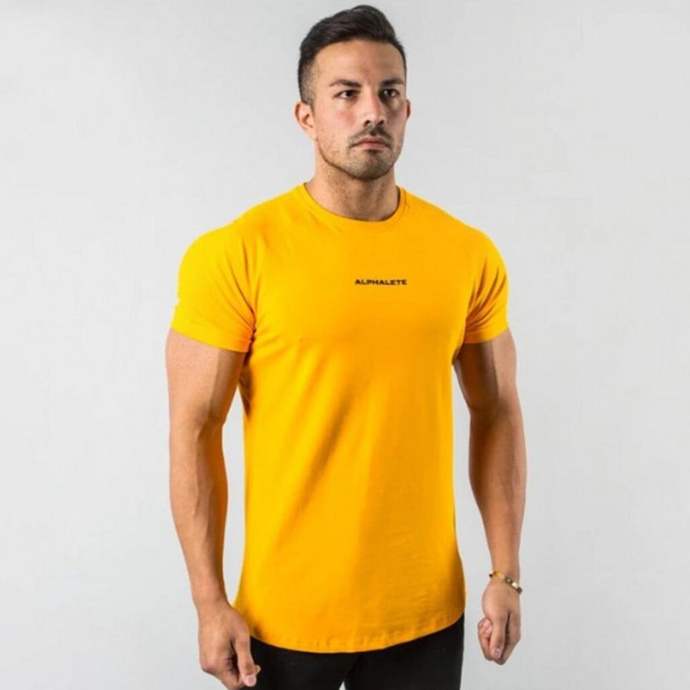 Getailleerd gym-T-shirt