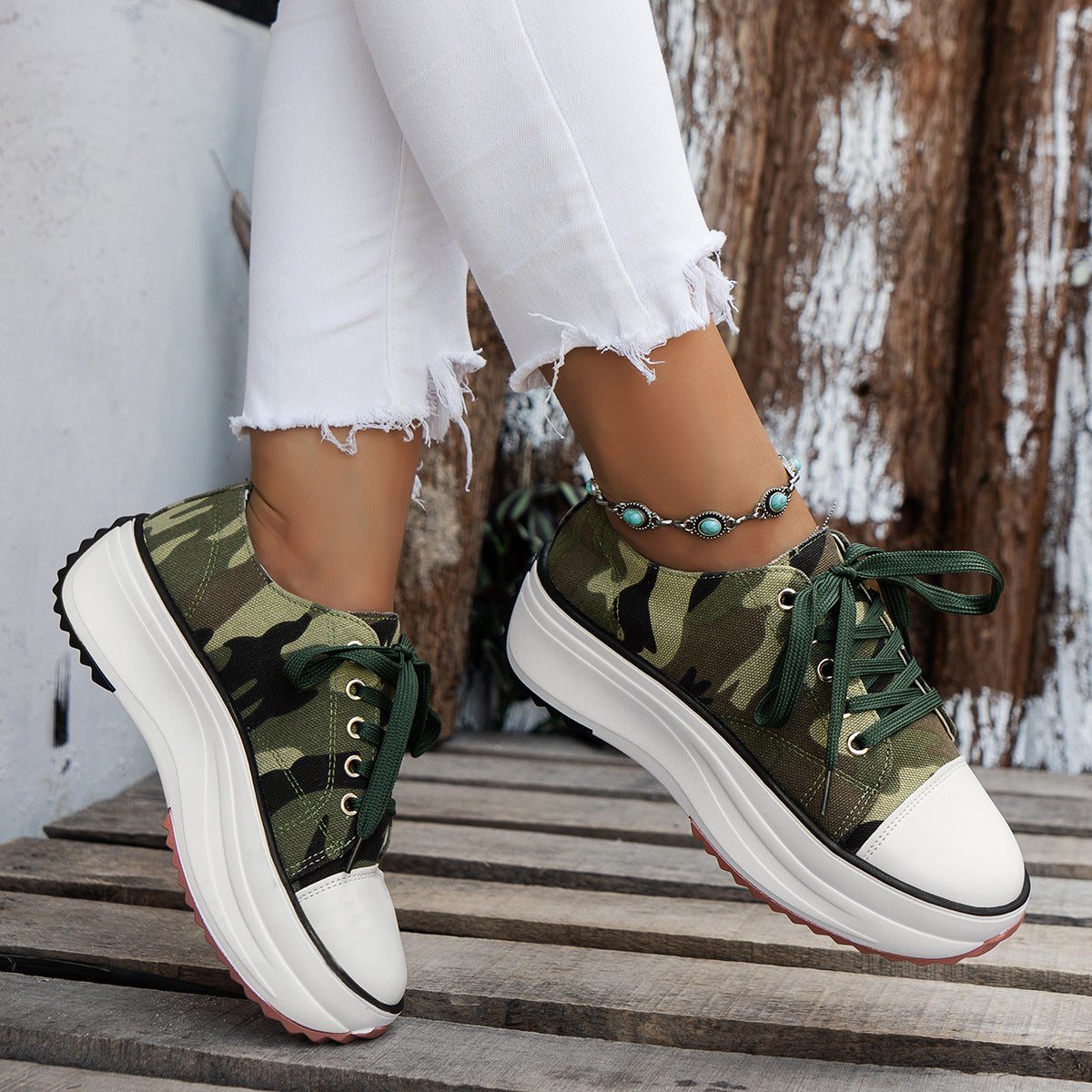 Low-top Lace Up Casual Shoes