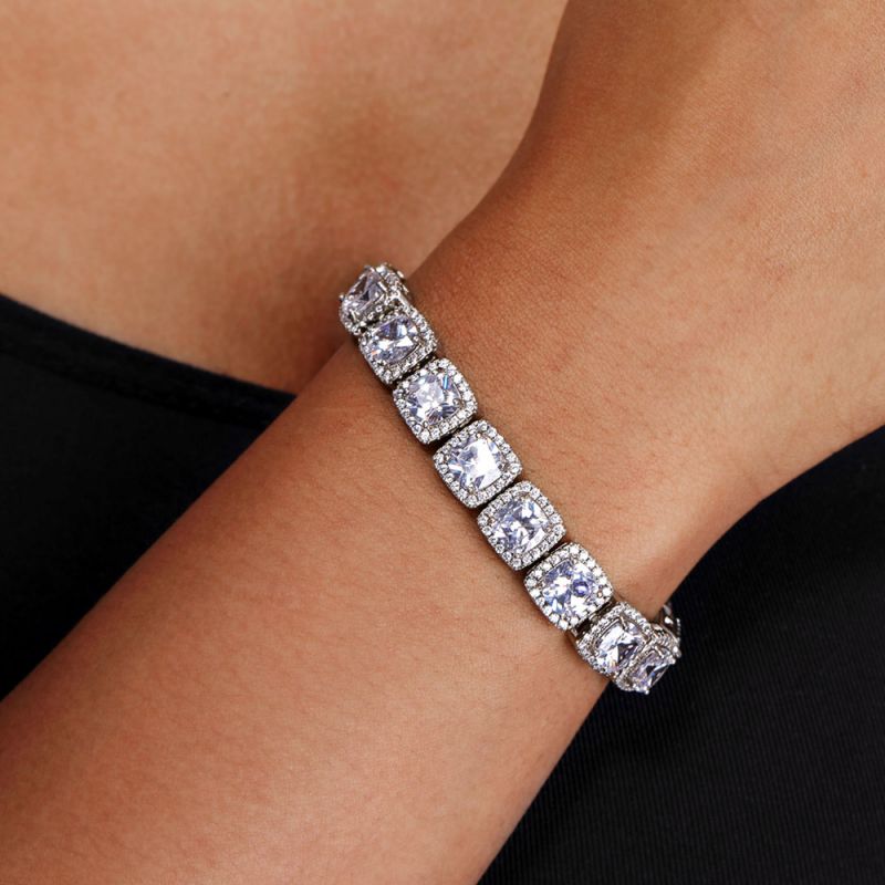 Bracelet tennis en or blanc 18 carats